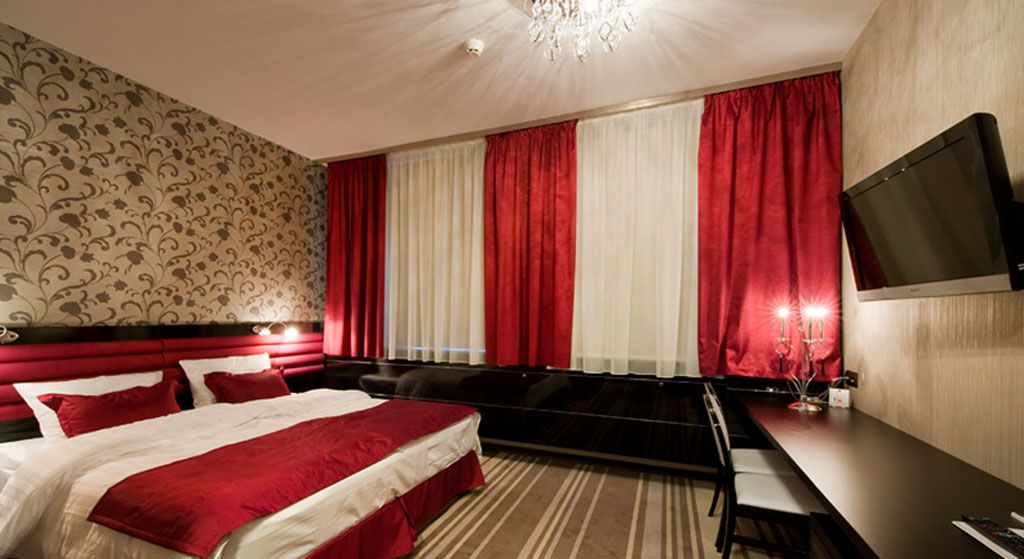 cenadnia HOTEL SYMFONIA ***